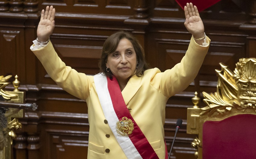 Peru Prezidentinin evində “Rolex işi” ilə bağlı axtarış aparılıb