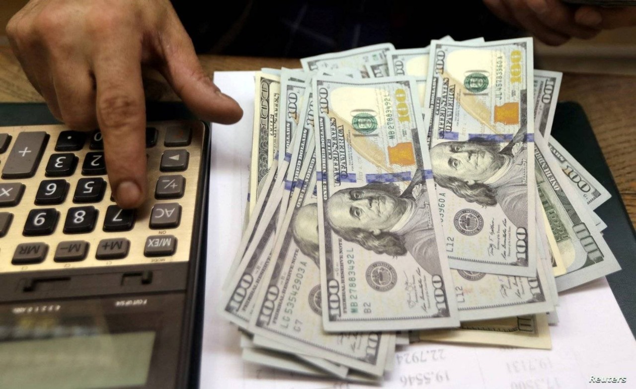 ازدياد التدفقات الدولارية على مصر وسط مطالب بحُسن إدارتها