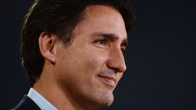 Nadir fotolar: 14 yaşlı Castin Trudeau Bakıda