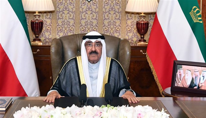 الكويت تنظم أول انتخابات في عهد الأمير الجديد