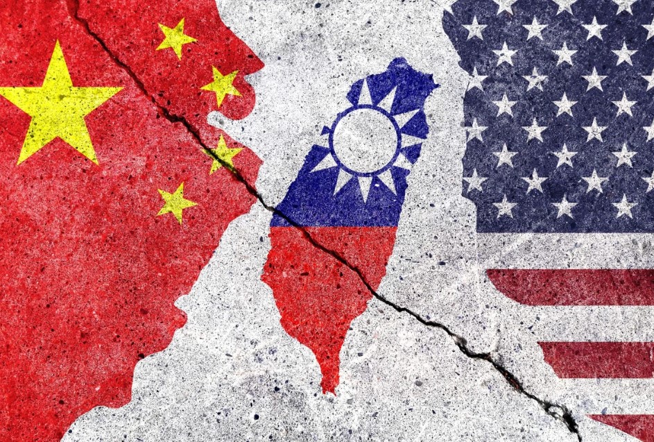 Expert Analysis: Tensions Escalate Amid US-China-Taiwan Dynamics