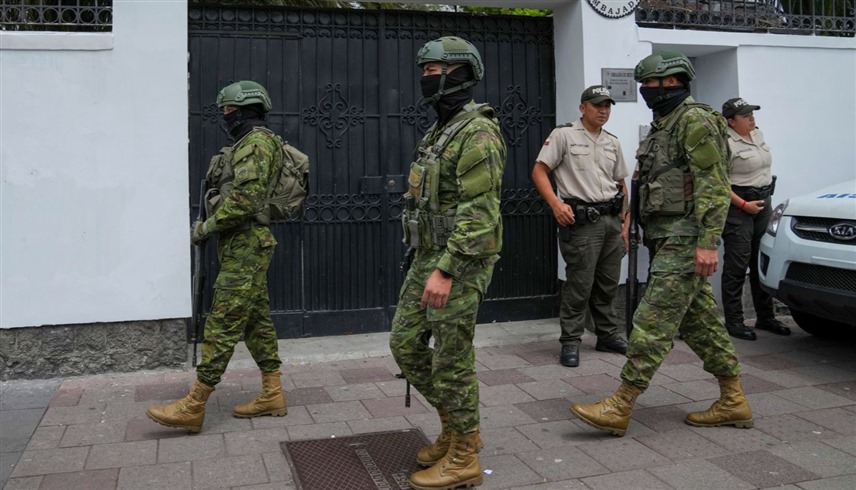 المكسيك تعلق علاقاتها الدبلوماسية مع الإكوادور