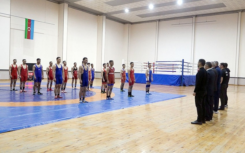 Azerbaijan's Combined Arms Army holds freestyle wrestling championship among servicemen - VIDEO