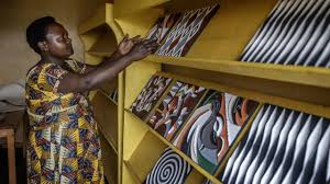 فن إيميجونجو المرتبط بأقلية التوتسي ينتعش من جديد في رواندا