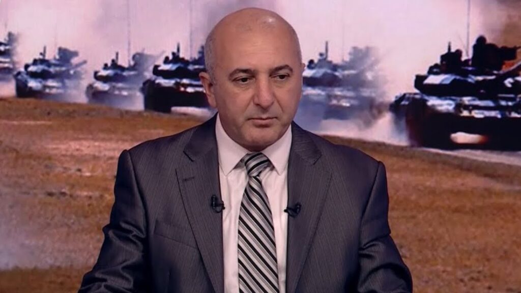 Hərbi ekspert : Ermənistan ordusu fərari titulunu daşıyır - VİDEO