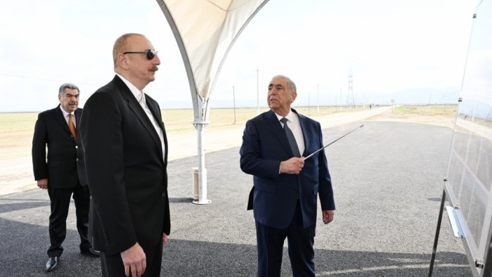 Prezident Hacıqabulda avtomobil yolunun açılışında