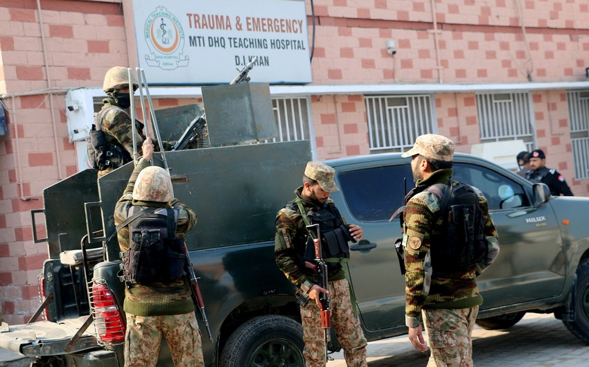 Insurgents kidnap, kill 11 travelers in southwestern Pakistan