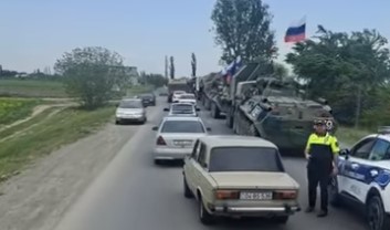 Новые кадры ухода миротворческого контингента из Азербайджана - ВИДЕО