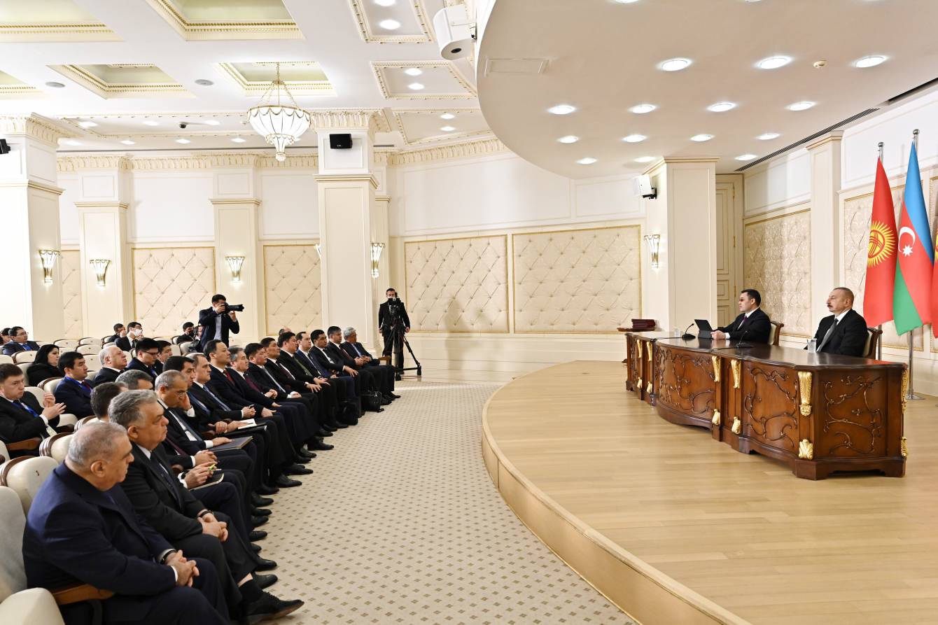 Azərbaycan Prezidenti Qırğızıstanlı həmkarını COP29-a dəvət etdi