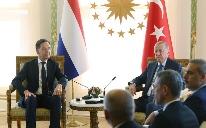 Niderlandın Baş naziri: NATO-nun cənub qanadının Türkiyənin liderliyinə ehtiyacı var