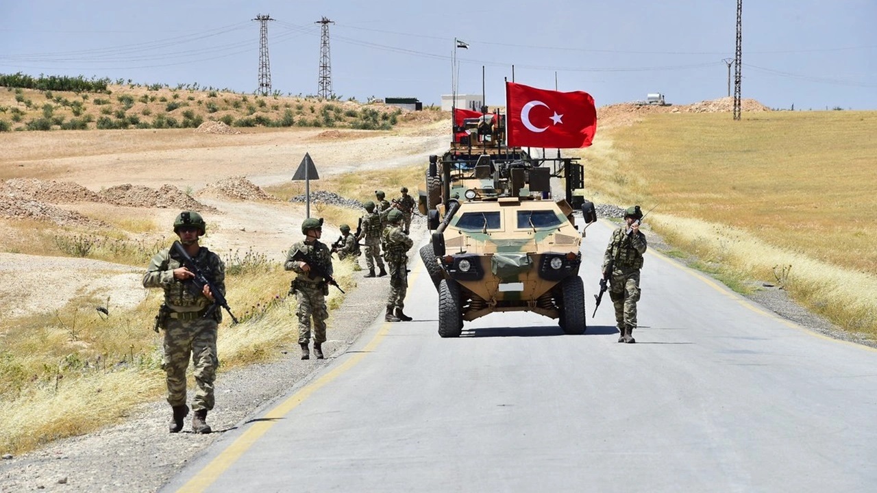 خبير سياسي : تركيا تحاول الإرهاب منذ فترة طويلة