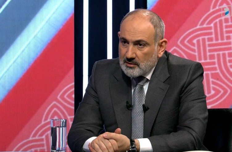 Пашинян рассказал о риске войны с Азербайджаном