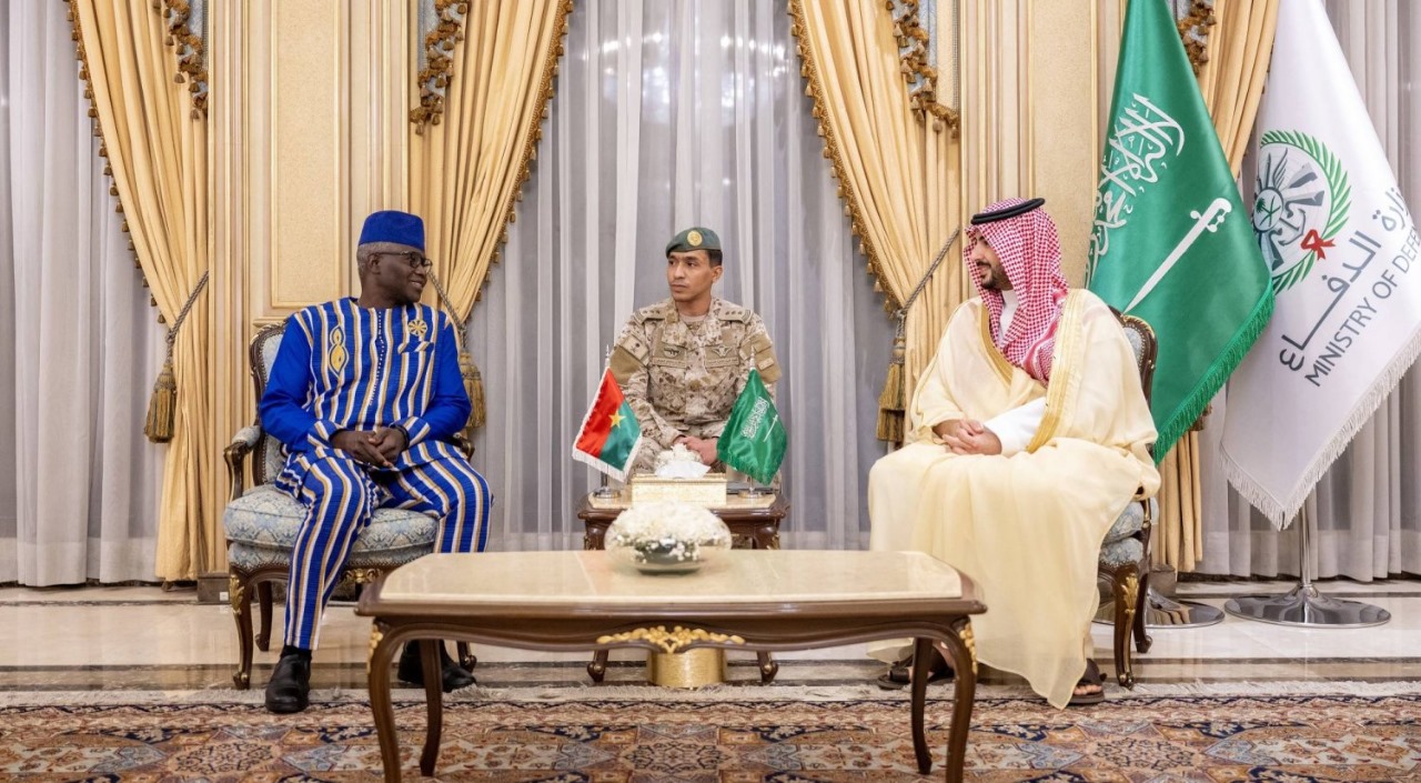 مباحثات بين السعودية وبوركينا فاسو لتعزيز التعاون العسكري