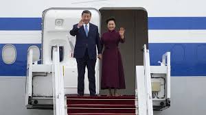 الرئيس الصيني يصل إلى فرنسا في جولته الأوروبية الأولى منذ 2019