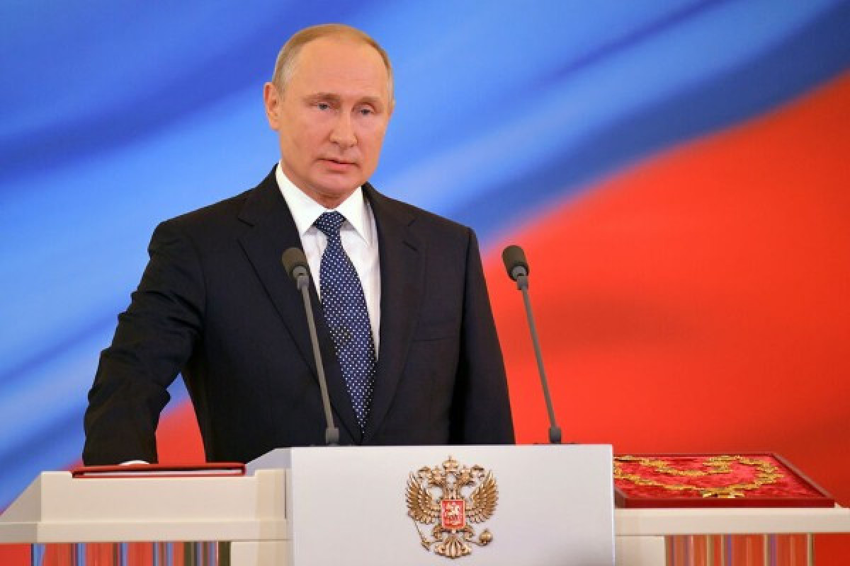 Vladimir Putin begins his fifth term as president
