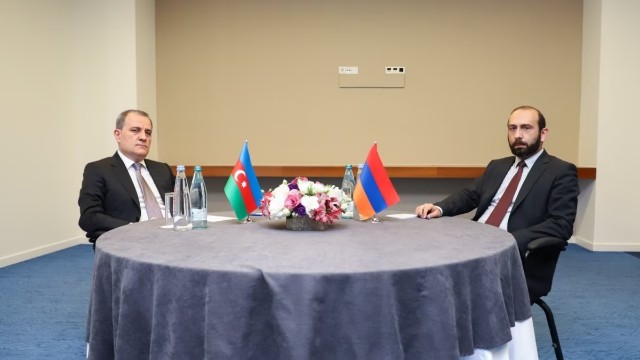 بيراموف سيجتمع اليوم مع وزير الخارجية الأرميني في كازاخستان