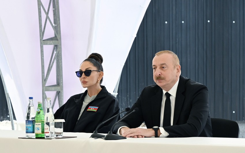 President Ilham Aliyev congratulates Shusha residents on their returning to native land