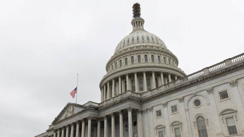 US House forwards bill to avoid govt shutdown to Senate