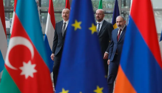 "Единственный выход Пашиняна - заключить мирный договор с Азербайджаном" - в комментарии молдавского эксперта