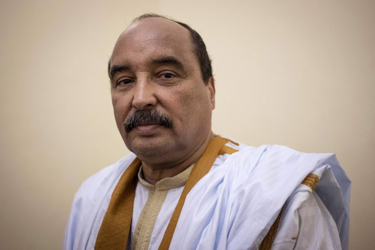 الرئيس الموريتاني السابق يغادر السجن لتقديم ملف ترشحه للرئاسية