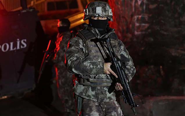 İstanbulda antiterror ƏMƏLİYYATI: 20 nəfər saxlanıldı