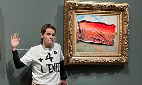 Climate activist defaces Monet painting in Paris - VIDEO
