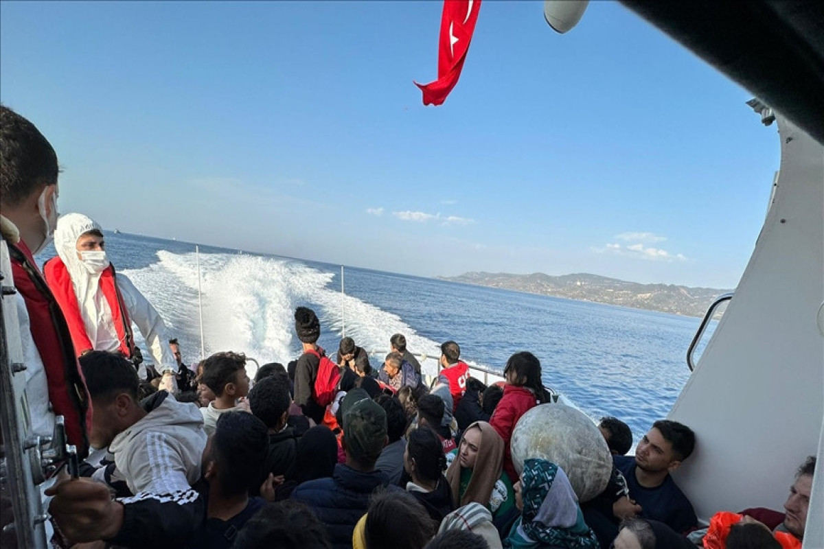 Türkiye rescues 374 irregular migrants in Aegean Sea