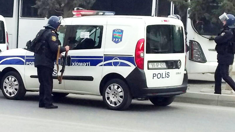 Ağcabədidə ailə faciəsi: Qardaş bacısını qətlə yetirdi