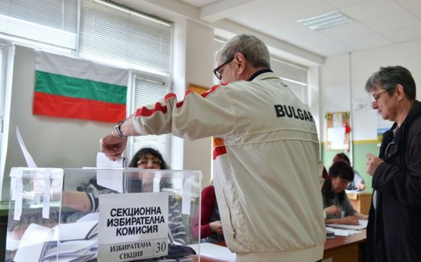 Voting in Bulgarian snap parliamentary elections kicks off