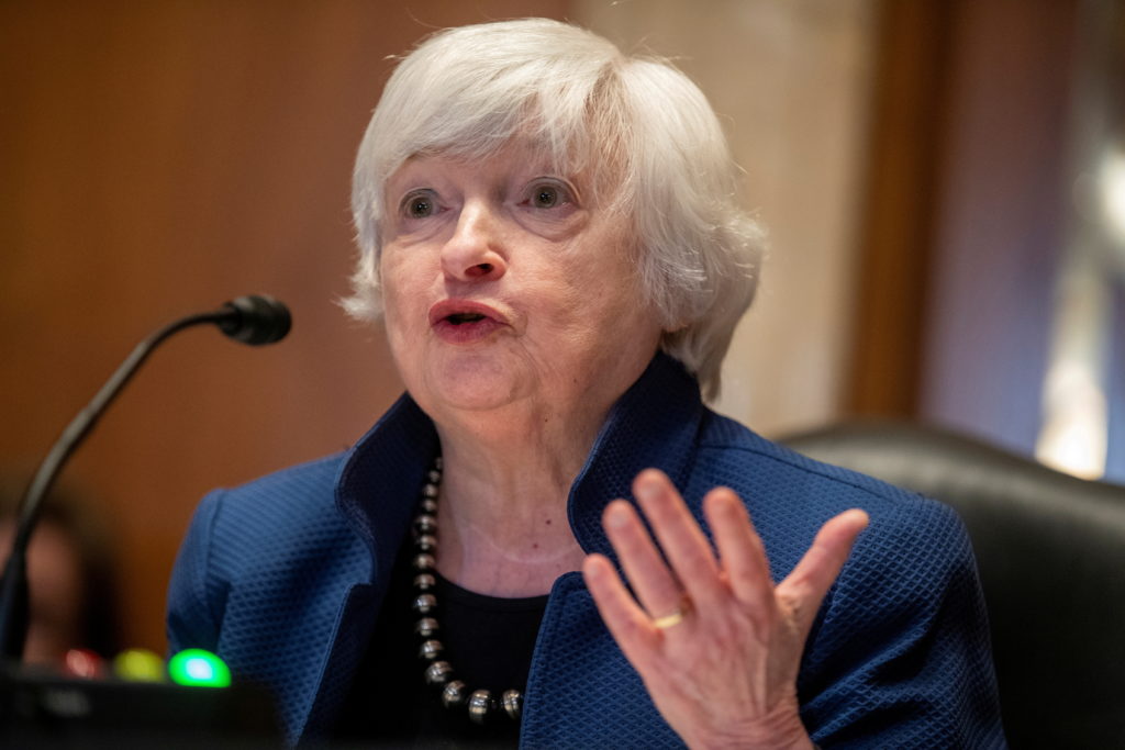 Yellen ABŞ iqtisadiyyatı haqqında “çox optimist” düşünür