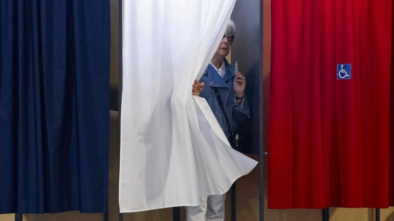 French elections: 218 candidates withdraw from second round