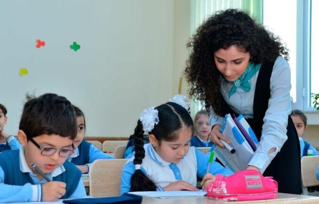 Müəllim olmaq istəyən şəhid ailəsi üzvləri üçün vakansiya seçimi BAŞLADI
