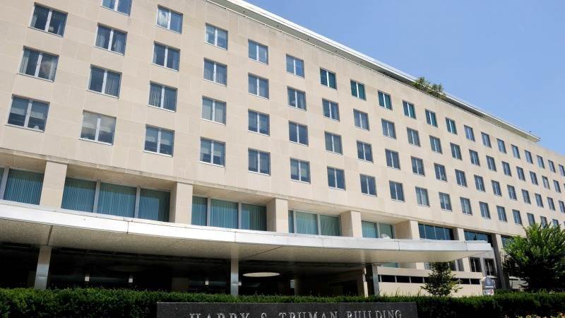 US expels 2 diplomats from Russian embassy