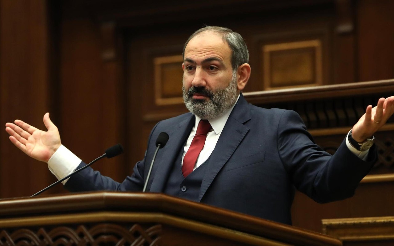 Ermənistan silahlandığını etiraf etdi