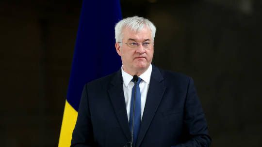 Украина требует от России немедленного прекращения огня