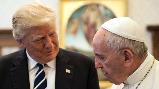 «Я хотел бы быть папой»: Трамп удивил новым признанием