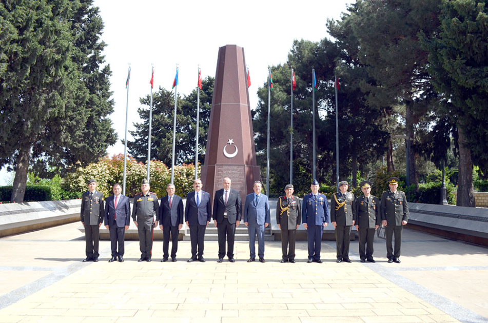 Azerbaijan, Türkiye hail development of cooperation in military education