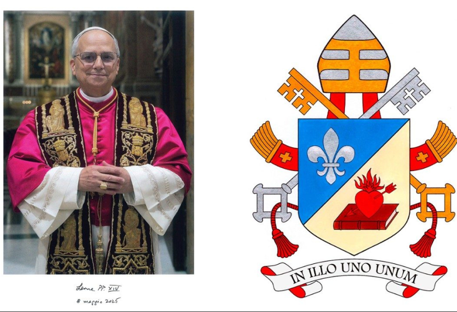 Roma Papası gerbini və şüarını açıqlayıb