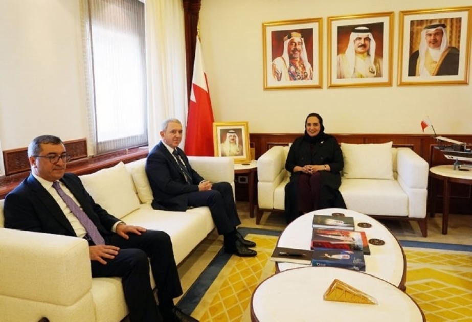 Azerbaijani Foreign Minister discusses cooperation prospects with Bahraini Prime Minister
