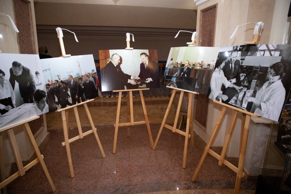 Moskvada Ümummilli Lider Heydər Əliyevin xatirə gecəsi keçirilib
