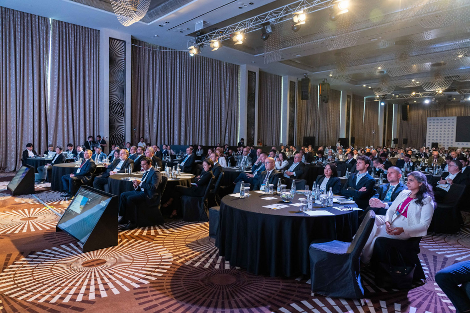 Baku hosts IATA's Aviation Energy Forum