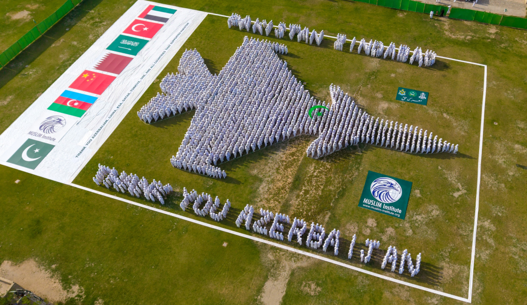 Pakistan holds flash mob to thank Azerbaijan for support