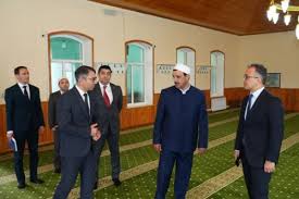 Dini Komitənin sədri Qazaxda dini ibadətgahlarla tanış olub