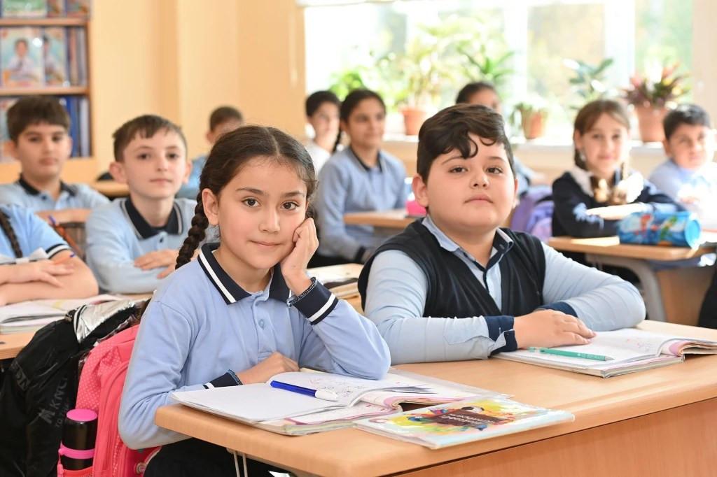 Lisey və gimnaziyalarla bağlı qadağa ləğv olundu