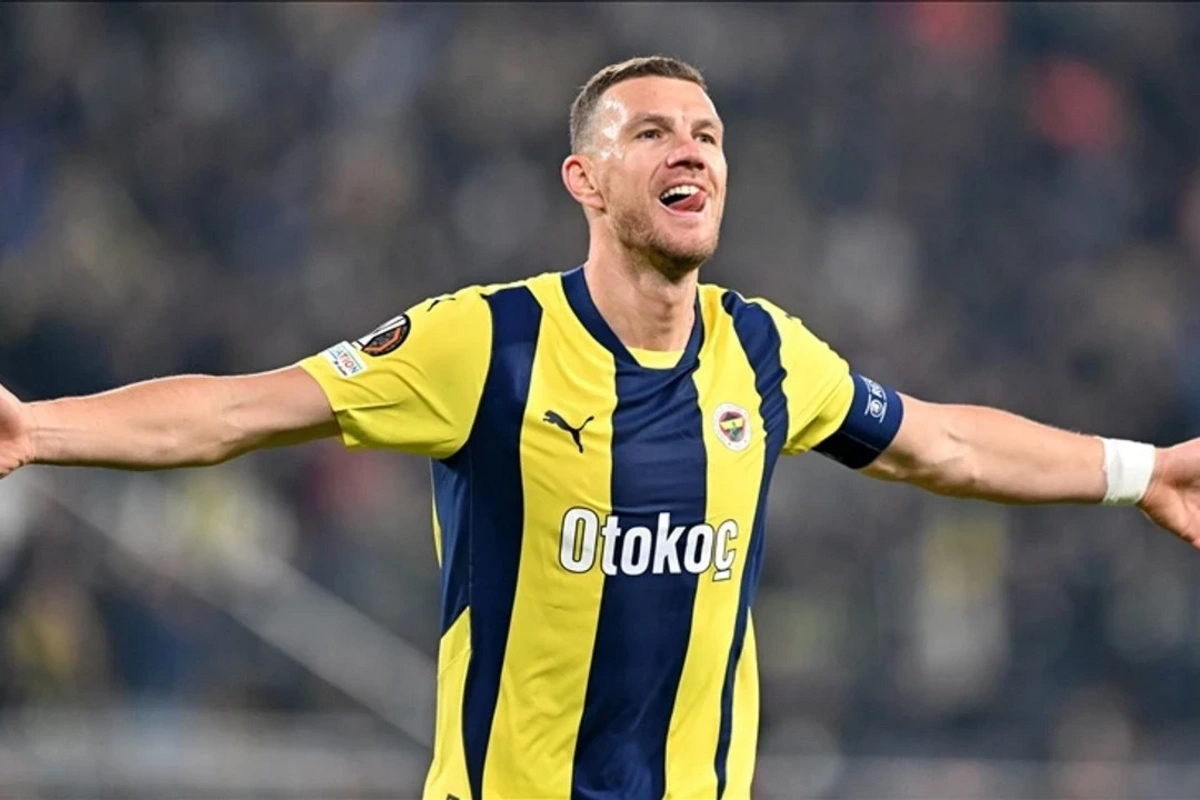 Edin Dzeko İtaliya klubu ilə razılığa gəldi