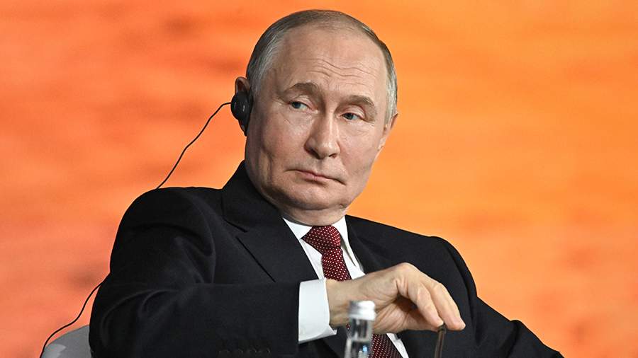 Путин отметил готовность РФ поддержать Иран в развитии мирного атома