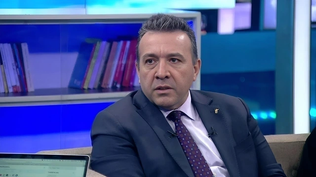 "Türkiyə tarixi yol ayrıcındadır"