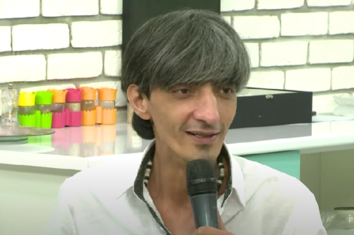 "300 min manat kredit borcum var"