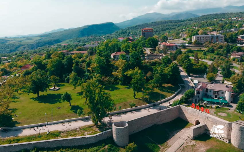 "AnewZ" telekanalı Şuşanın turizm potensialı haqqında süjet hazırlayıb