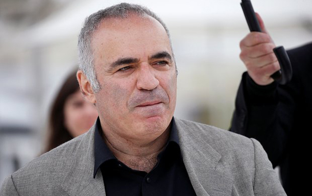 Kasparov  dövlət çevrilişinə cəhddə ittiham olunur